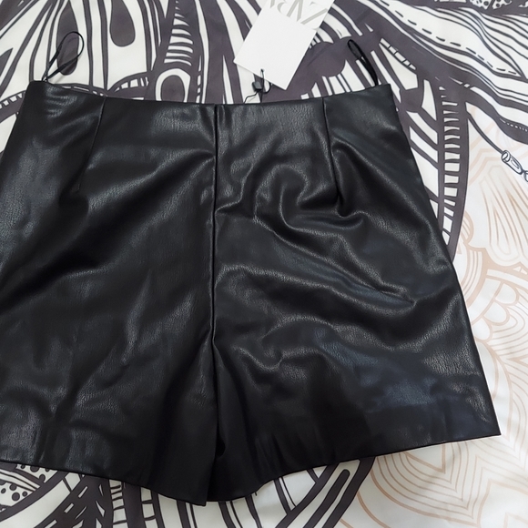 ZARA pleather skort - Picture 2 of 4